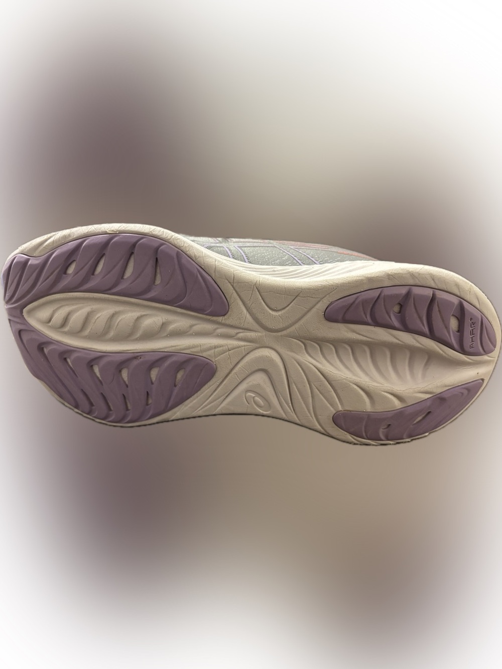Asics Women's Gel Cumulus 25 Gray Running Shoes with Pink and Purple Accents - Picture 3 of 10